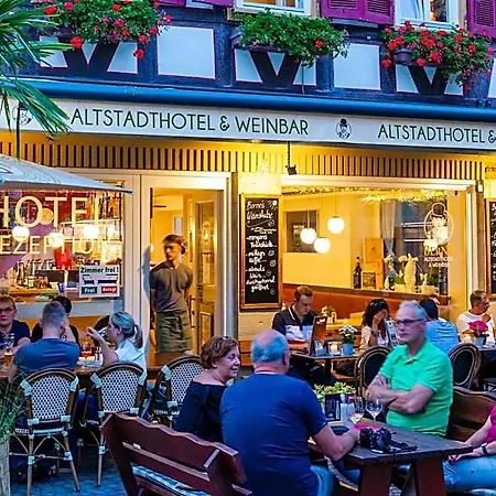 Berne's Altstadthotel Отель Безигхайм