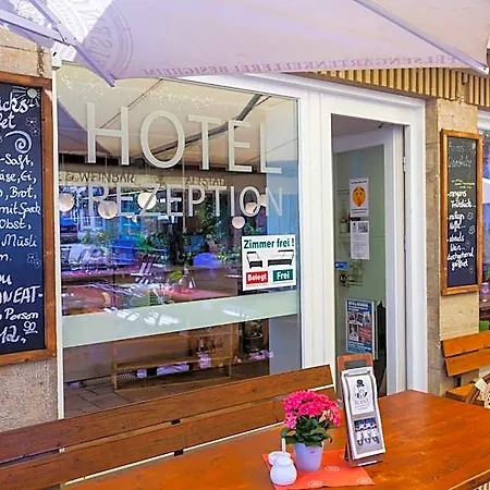 Berne's Altstadthotel 3* Безигхайм