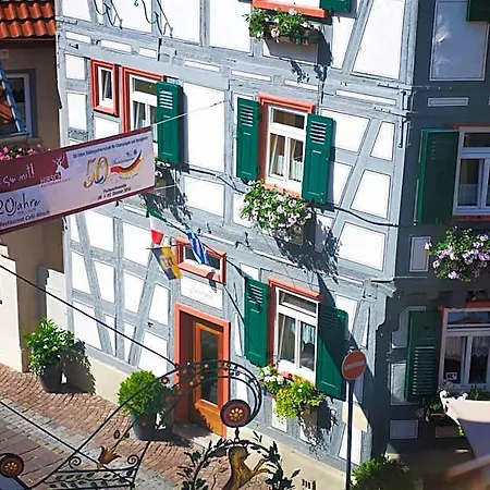 Berne's Altstadthotel Отель